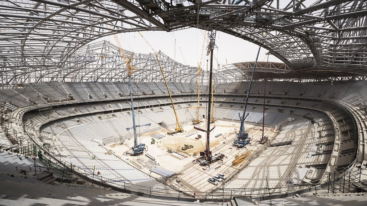 Время строительства стадиона. Стадион Аль Джануб. Стадион Аль Джануб стройка. Аль байт стадион. Стадион Катар 2018.
